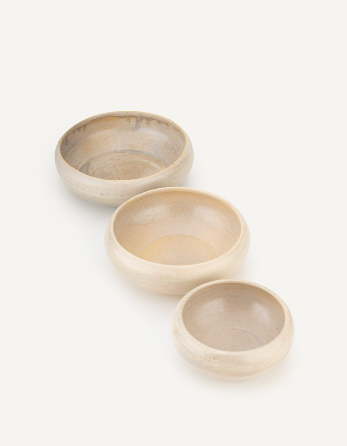 Ceramic bowl for dogs or cats SAND